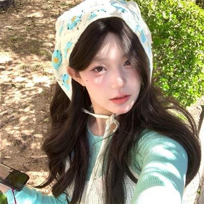 红色八爪女 海报